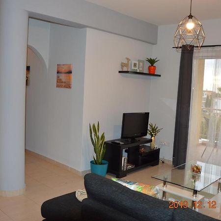 Luxury Apartment Paphos Exterior foto
