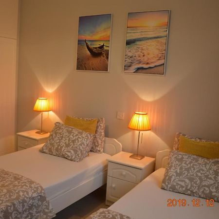 Luxury Apartment Paphos Exterior foto